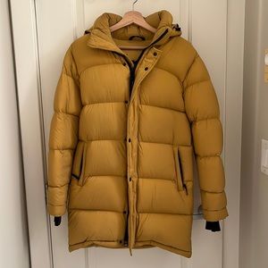 Aritzia TNA Superpuff Mid - size 3XS